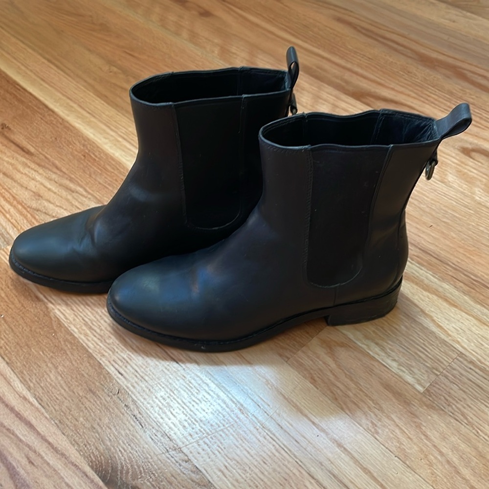 Quality Black boots